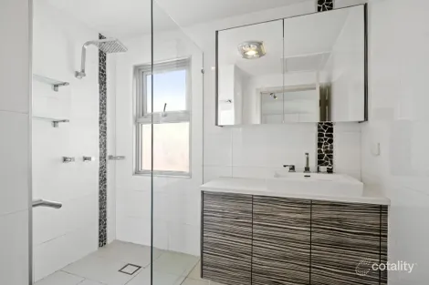 Property photo of 9 Kropp Street Biggera Waters QLD 4216