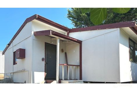 2/58 Rockbank Rd, Ardeer, VIC 3022