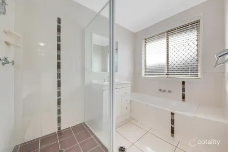 Property photo of 31 Dean Street Glen Eden QLD 4680