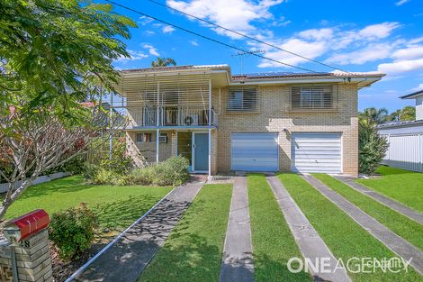 Property photo of 28 Seaville Avenue Scarborough QLD 4020