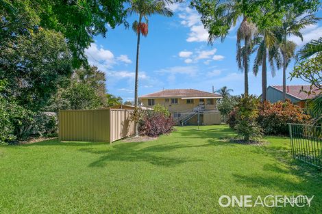 Property photo of 28 Seaville Avenue Scarborough QLD 4020