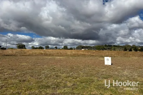 11 Daley Cl, Inverell, NSW 2360