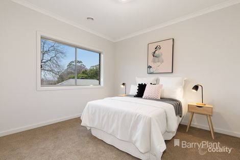Property photo of 2/31 Churinga Avenue Mitcham VIC 3132
