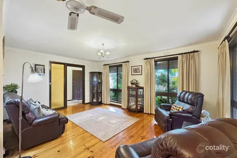 Property photo of 23 Edinburgh Street Warragul VIC 3820