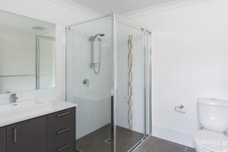 Property photo of 2/16 Aspect Street Pimpama QLD 4209