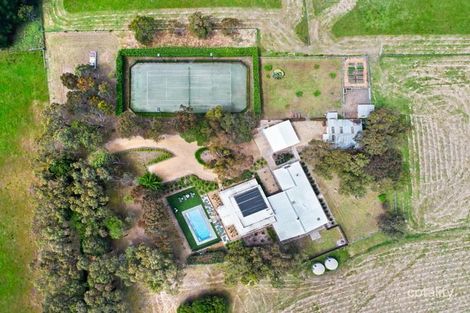 215 Bogans Lane, Freshwater Creek, VIC 3217