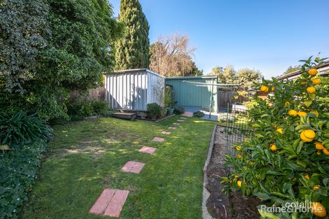6 Menzies Dr, Sunbury, VIC 3429
