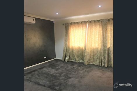 Property photo of 34 Woollahra Parade Taylors Hill VIC 3037