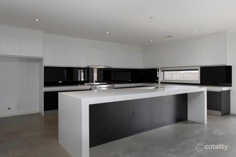 Property photo of 4 Cherokee Place Tarneit VIC 3029