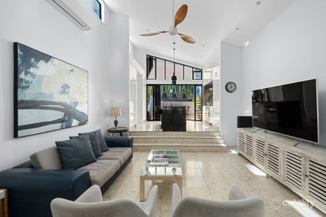 Property photo of 2/8 Nebula Street Sunshine Beach QLD 4567