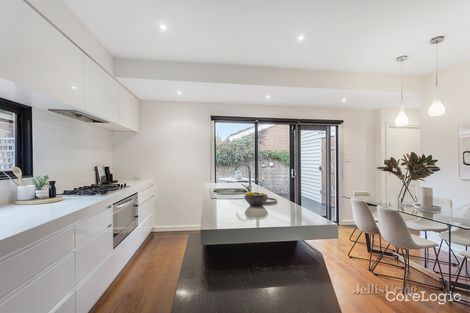 Property photo of 4 Gilmour Road Bentleigh VIC 3204