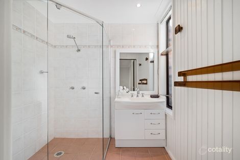 Property photo of 46 Kembla Crescent Ruse NSW 2560