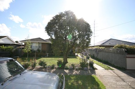 34 Hennessy Ave, Herne Hill, VIC 3218