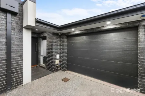 2/55 Corrigan Ave, Brooklyn, VIC 3012