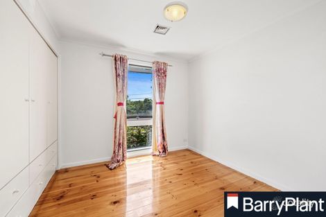 Property photo of 1 Norfolk Circuit Doncaster VIC 3108