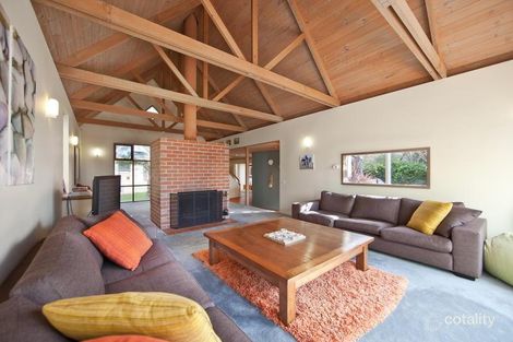 Property photo of 4 Bay Road Mount Martha VIC 3934