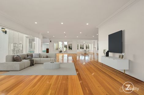 Property photo of 4 Dumfries Terrace Greenvale VIC 3059