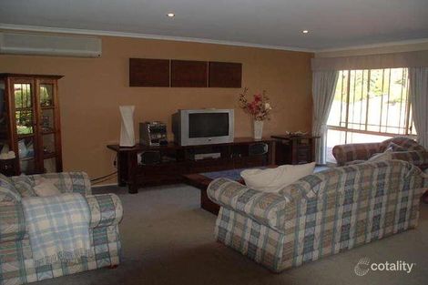 Property photo of 5 Mahogany Place Springfield NSW 2250