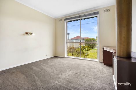 Property photo of 4 Leeside Street Dandenong North VIC 3175