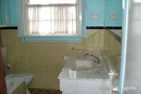 Property photo of 16 Thorpe Avenue Queanbeyan NSW 2620