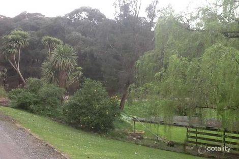 Property photo of 8 Oxford Downs Road Macclesfield VIC 3782