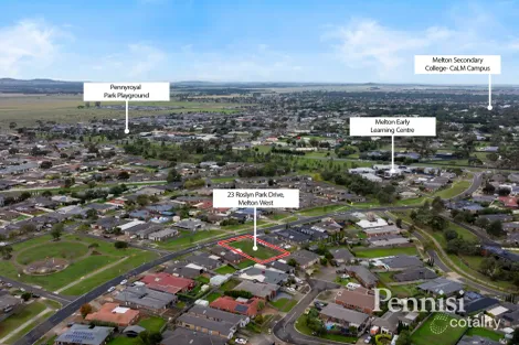 Property photo of 32 Roslyn Park Drive Harkness VIC 3337