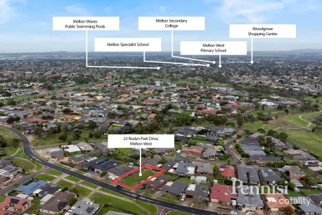Property photo of 32 Roslyn Park Drive Harkness VIC 3337