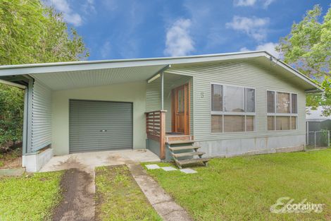 5 Elizabeth St, Woodford, QLD 4514