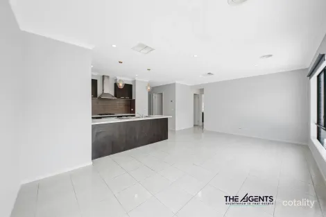 Property photo of 38 Morialta Circuit Werribee VIC 3030