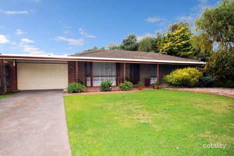 37 Toolimerin Ave, Bayswater North, VIC 3153