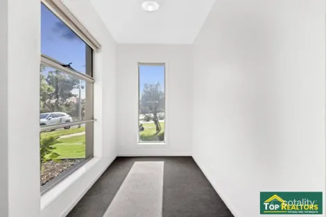 Property photo of 26 Ashwell Avenue Williams Landing VIC 3027