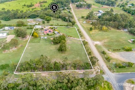 Property photo of 13 Dee Bee Road Gin Gin QLD 4671
