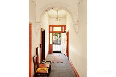 Property photo of 18 Gladstone Street Windsor VIC 3181