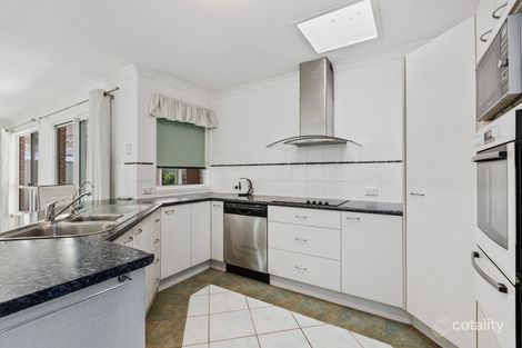 Property photo of 2 Acacia Crescent Tin Can Bay QLD 4580