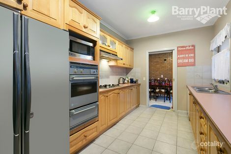 Property photo of 10 Diosma Court Narre Warren VIC 3805