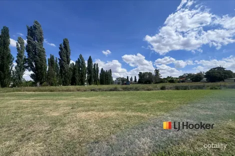 Property photo of 22 Thistle Street Molong NSW 2866