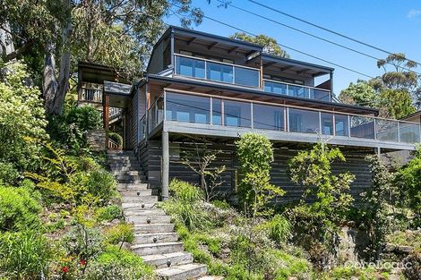 Property photo of 18 Lorne Avenue Lorne VIC 3232
