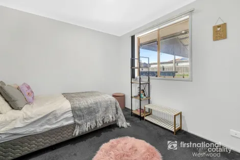 Property photo of 97 Flemington Crescent Werribee VIC 3030