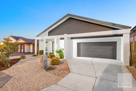 Property photo of 14 Giverny Close Burnside Heights VIC 3023