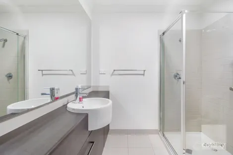 Property photo of 14 Giverny Close Burnside Heights VIC 3023