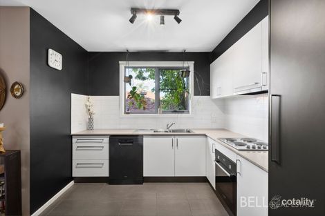 Property photo of 9/15 New Street Ringwood VIC 3134
