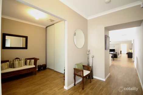 Property photo of 3 Loretta Fairway Carramar WA 6031