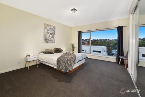 Property photo of 21 Olivine Road Keilor East VIC 3033