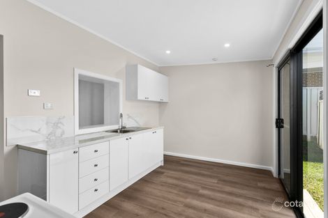 2/47 Rosemont St, West Wollongong, NSW 2500