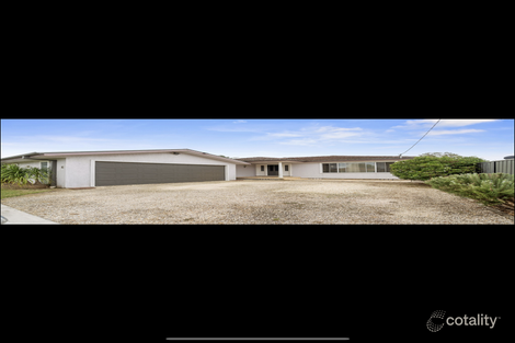 15 Clemenceau Cres, Tanilba Bay, NSW 2319