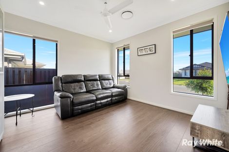 Property photo of 25 Skelbrook Road Park Ridge QLD 4125