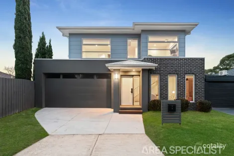 1 Julie Ct, Langwarrin, VIC 3910