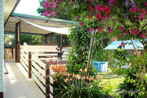 Property photo of 82-84 Charles Terrace Macleay Island QLD 4184