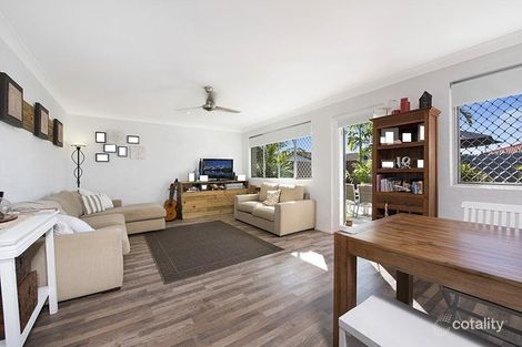 Property photo of 2/21 Booker Parade Golden Beach QLD 4551