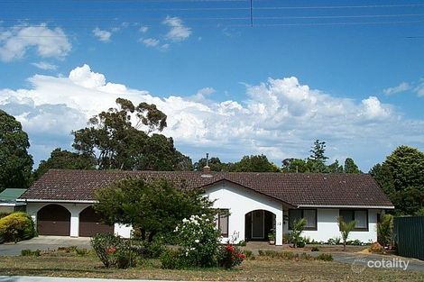 12 Albert Rd, Lesmurdie, WA 6076